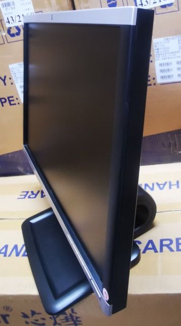 Монітор вживаний 22"  LA2205wg VGA DVI + кабеля 220в та VGA, Б/В